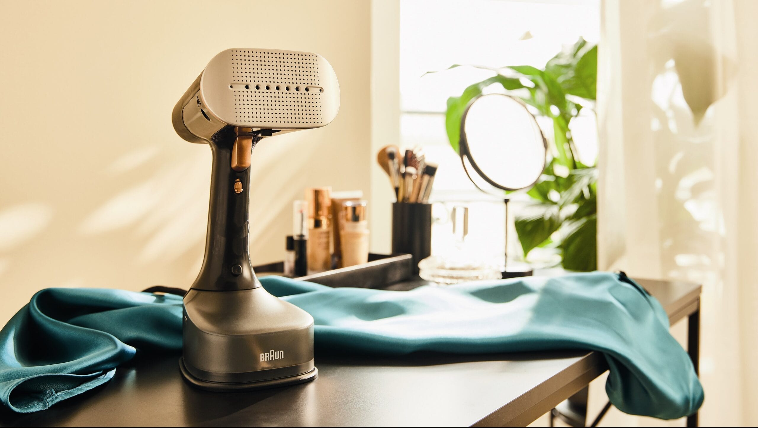 Braun launches innovative steamers - QuickStyle 7 and QuickStyle 5