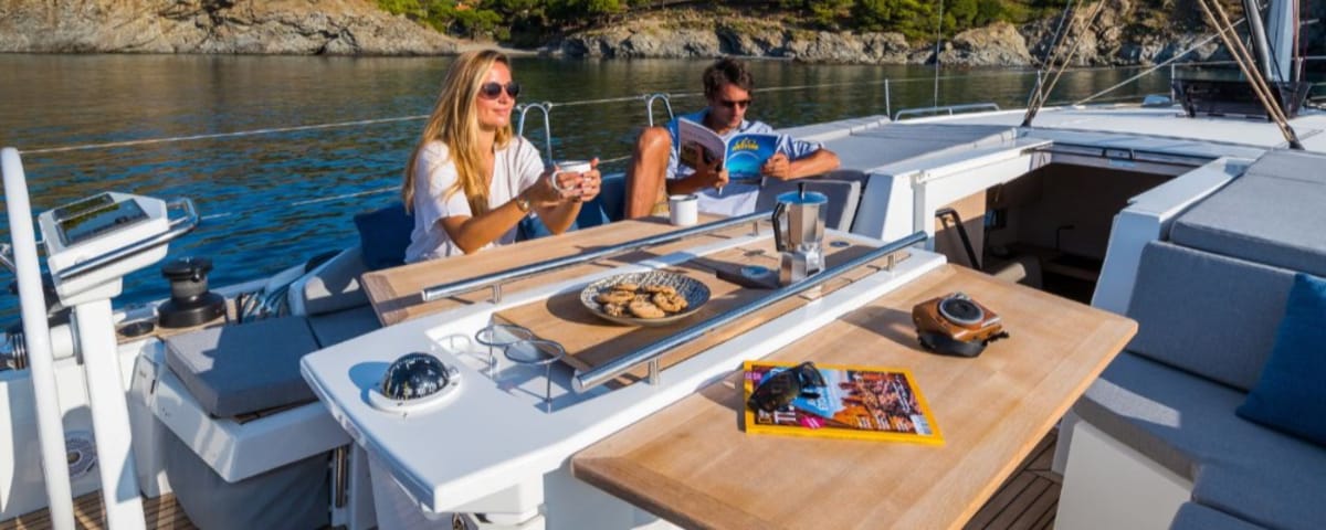 Destination, boat choice, insurance, inventory, first-aid kit: Prepare your boat rental well!