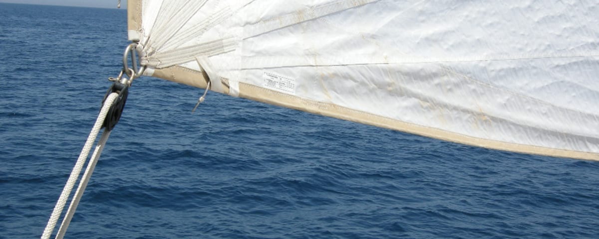 Ropes: Choosing the right halyards and sheets