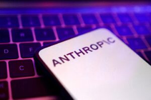 Facing ChatGPT, Anthropic wants to conquer the professional market with its AI assistant.