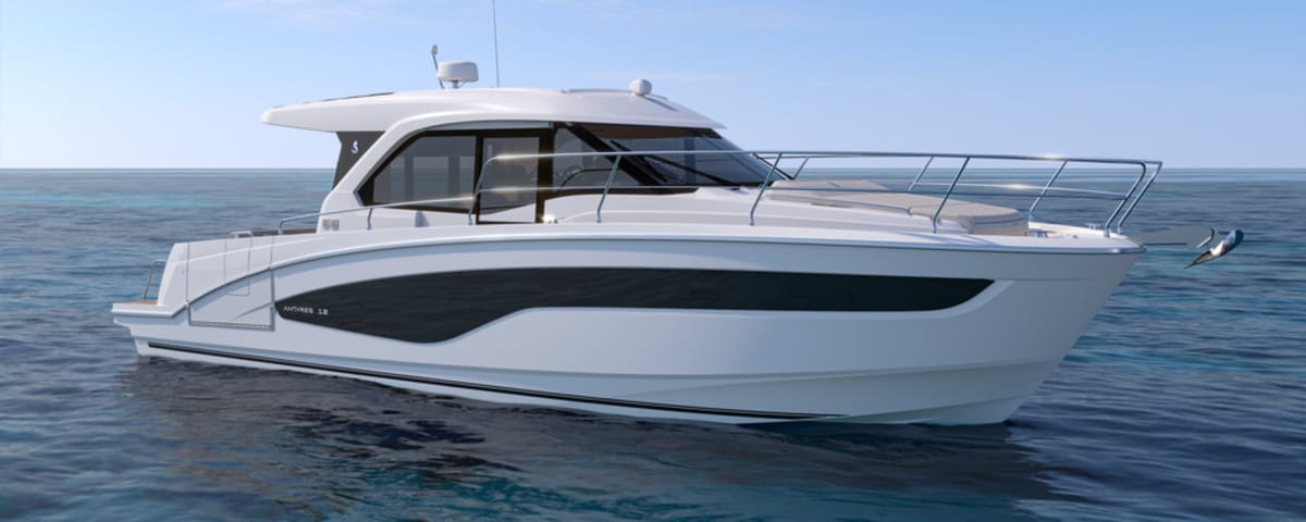 BENETEAU Unveils the Antares 12 Coupe, a Family Boat for All-Season Cruising