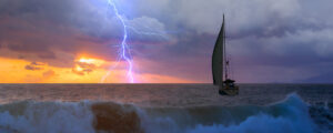 How to protect your boat from lightning?