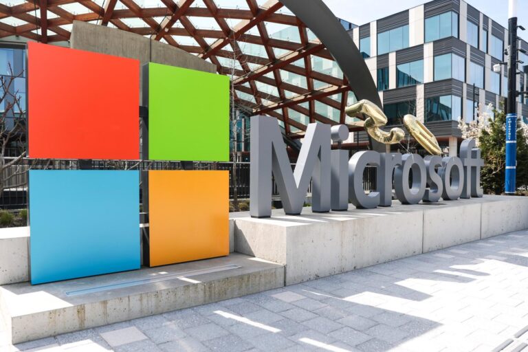 Microsoft exceeds $4 trillion in market capitalization, the second company to surpass this symbolic threshold.