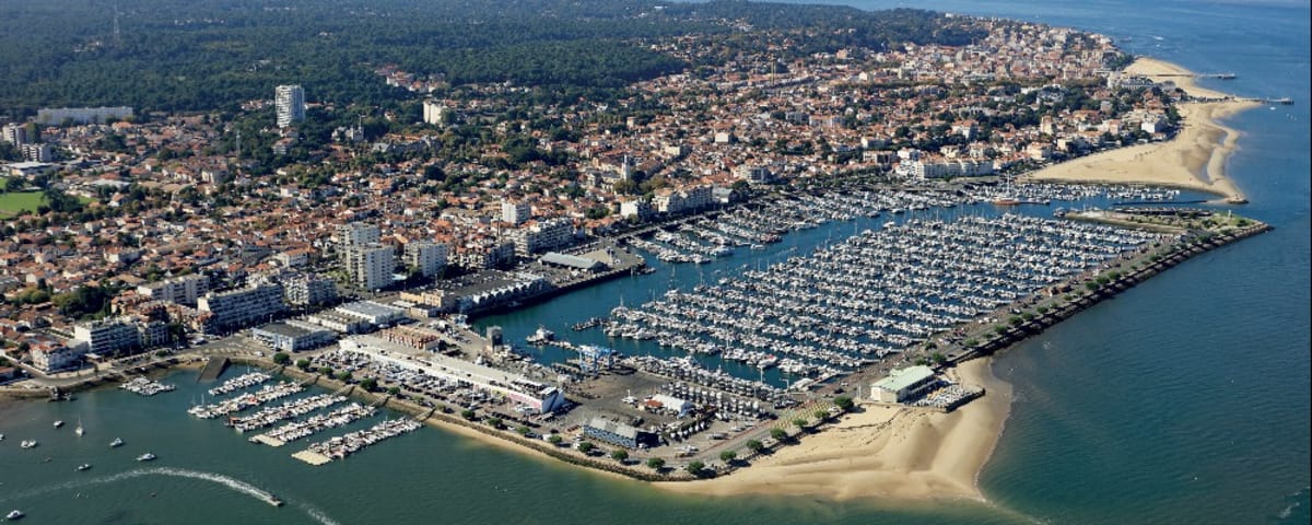 The best ports to live on your boat year-round in the Atlantic.