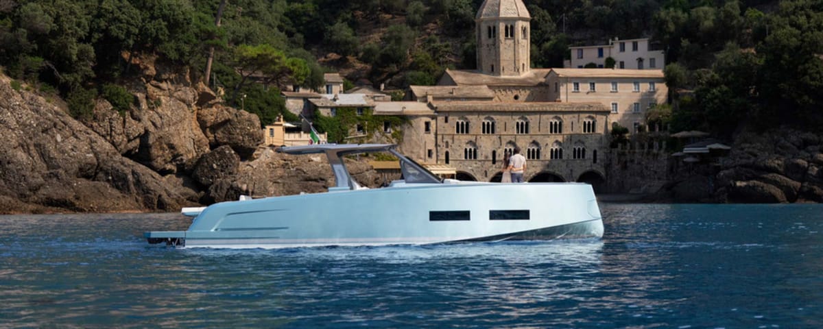 Pardo 43: The controlled evolution of an icon of Italian yachting