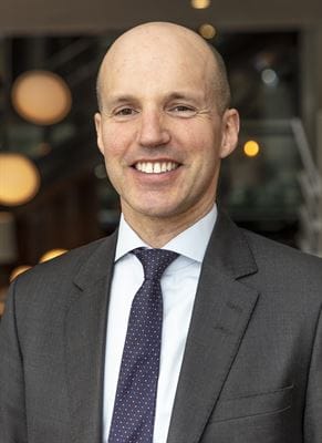 Record-high concern among insurance companies about cybercrime, AI, and rapid technological development.